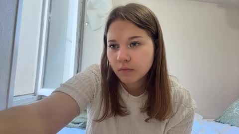 Snapshot of baosznejkowski chatting on 05/06/26, 01:27 Sumi online show from 05/06/26, 01:27