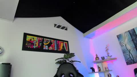 Gabi  online show from 02/07/25, 01:15