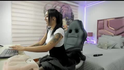 Gabi  online show from 02/22/25, 09:15