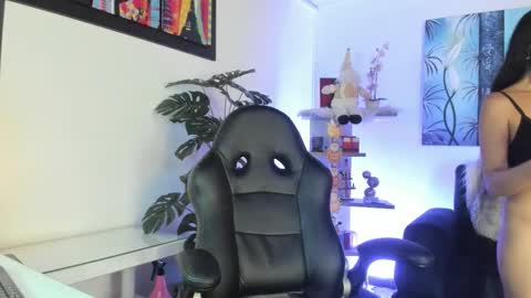 Gabi  online show from 12/18/25, 11:49