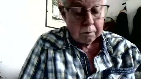 Snapshot of baratch chatting on 06/18/26, 11:47 baratch online show from 06/18/26, 11:47