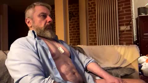 Snapshot of barba71 chatting on 11/03/25, 03:19 Military man 69 online show from 11/03/25, 03:19