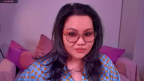 Barbie Kim online show from 11/22/25, 01:15