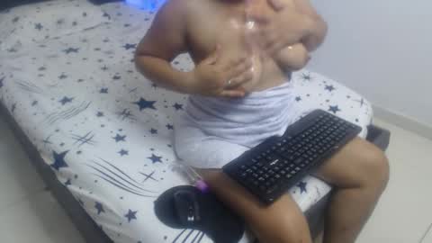 Snapshot of barbara_d_valencia chatting on 02/22/26, 12:58 barbara online show from 02/22/26, 12:58