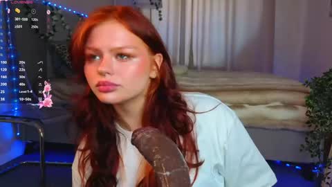 Snapshot of barbara_dunnn chatting on 04/28/26, 10:20 barbara_dunnn online show from 04/28/26, 10:20