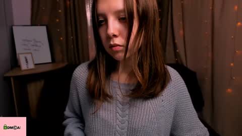 Snapshot of barbara_meow_ chatting on 12/03/24, 05:01 Barbara online show from 12/03/24, 05:01