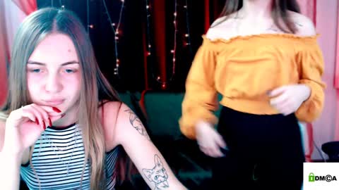 Snapshot of barbara_meow_ chatting on 12/11/24, 01:28 Barbara online show from 12/11/24, 01:28