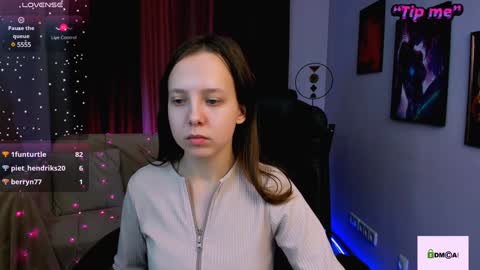 Snapshot of barbara_meow_ chatting on 12/14/24, 01:49 Barbara online show from 12/14/24, 01:49