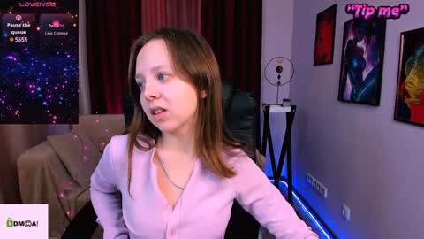 Snapshot of barbara_meow_ chatting on 12/15/24, 10:39 Barbara online show from 12/15/24, 10:39