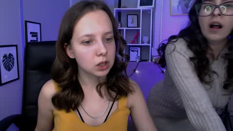 Snapshot of barbara_meow_ chatting on 12/16/24, 08:58 Barbara online show from 12/16/24, 08:58