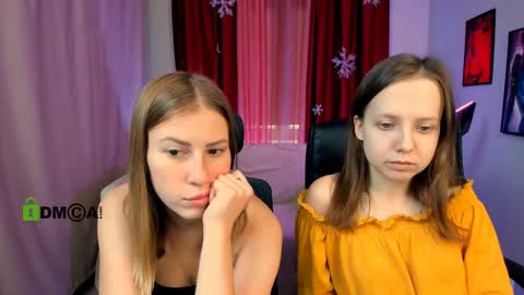 Snapshot of barbara_meow_ chatting on 12/19/24, 10:45 Barbara online show from 12/19/24, 10:45