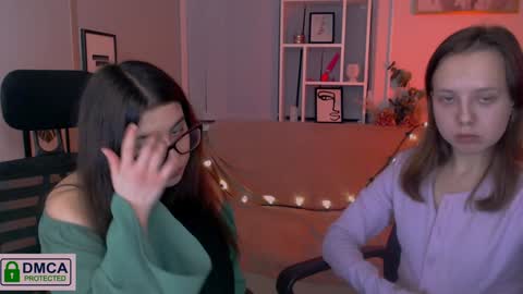 Snapshot of barbara_meow_ chatting on 12/26/24, 02:44 Barbara online show from 12/26/24, 02:44