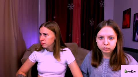 Snapshot of barbara_meow_ chatting on 01/04/25, 10:38 Barbara online show from 01/04/25, 10:38