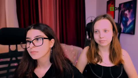 Snapshot of barbara_meow_ chatting on 01/29/25, 05:13 Barbara online show from 01/29/25, 05:13