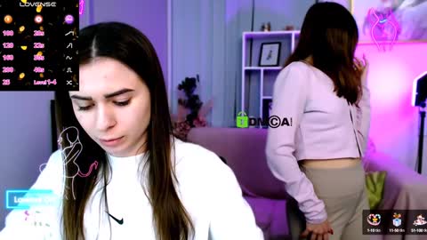 Snapshot of barbara_meow_ chatting on 02/04/25, 10:43 Barbara online show from 02/04/25, 10:43