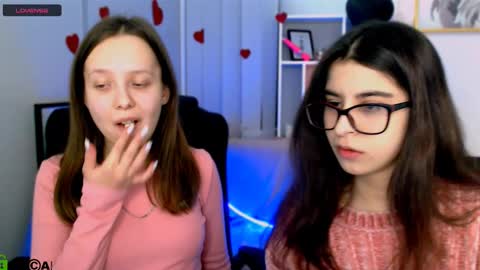 Snapshot of barbara_meow_ chatting on 02/18/25, 08:25 Barbara online show from 02/18/25, 08:25