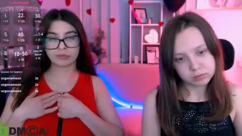 Snapshot of barbara_meow_ chatting on 02/19/25, 11:57 Barbara online show from 02/19/25, 11:57