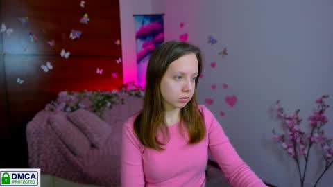 Snapshot of barbara_meow_ chatting on 03/07/25, 10:13 Barbara online show from 03/07/25, 10:13