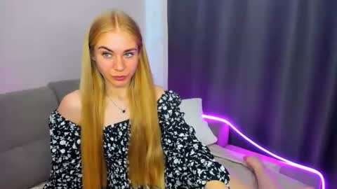 BarbaraChic online show from 06/13/26, 02:04