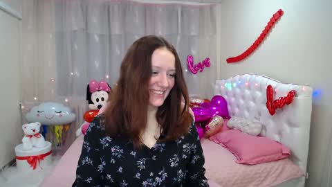 Snapshot of barbarastily chatting on 01/31/25, 08:32 barbarastily online show from 01/31/25, 08:32