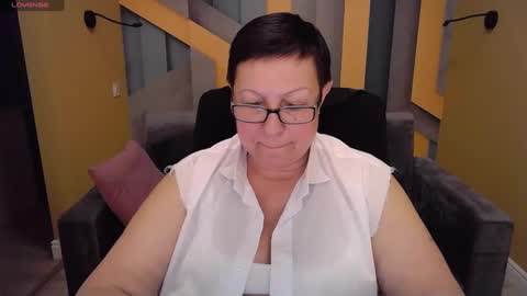 Snapshot of barbaraturners chatting on 01/25/25, 12:17 barbaraturners online show from 01/25/25, 12:17