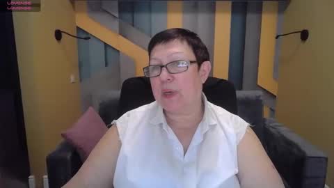 Snapshot of barbaraturners chatting on 02/03/25, 07:00 barbaraturners online show from 02/03/25, 07:00