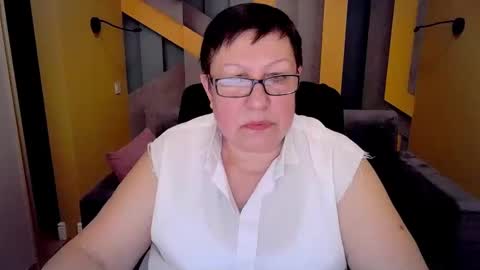 Snapshot of barbaraturners chatting on 02/09/25, 06:26 barbaraturners online show from 02/09/25, 06:26