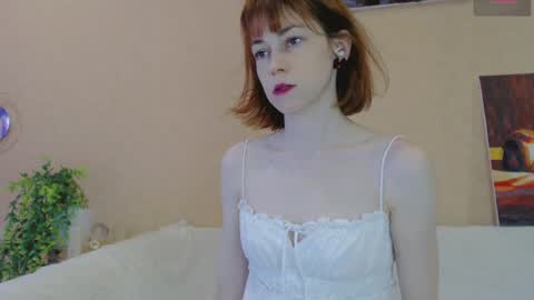 Amina online show from 05/05/26, 09:17