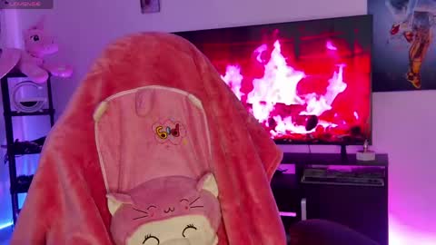 sexy Barbie online show from 05/01/26, 10:03