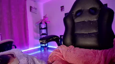 sexy Barbie online show from 06/11/26, 10:24