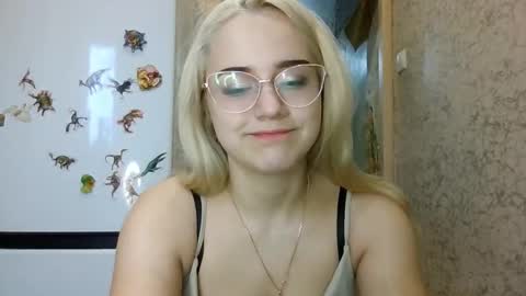 Snapshot of barbie___girl chatting on 12/02/25, 07:36 barbie___girl online show from 12/02/25, 07:36