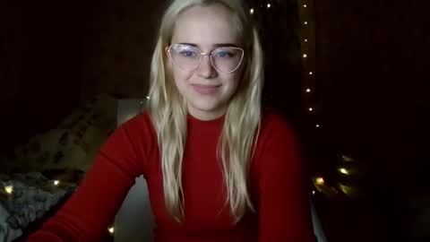 Snapshot of barbie___girl chatting on 12/19/25, 03:19 barbie___girl online show from 12/19/25, 03:19