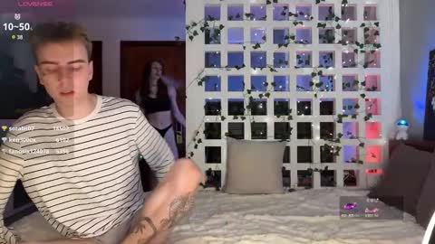 Snapshot of barbie_bi chatting on 02/23/25, 11:44 My name is Molly. Please say hello I like talking to you. If you have any wishes or obscene desires please use the tip menu online show from 02/23/25, 11:44