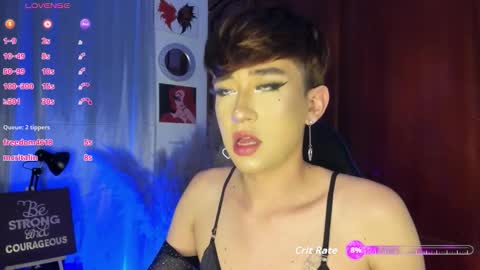 Snapshot of barbie_boy_ chatting on 10/09/25, 08:01 I work from home this is my room 3 online show from 10/09/25, 08:01