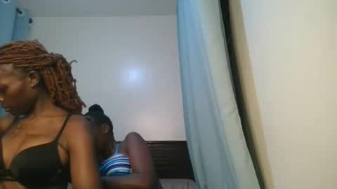 queen online show from 02/24/26, 04:49