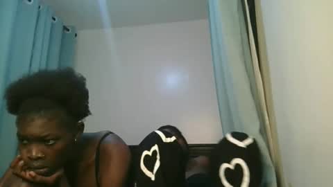 queen online show from 03/21/26, 01:21