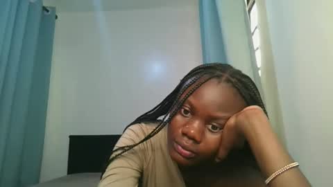 queen online show from 03/22/26, 09:56