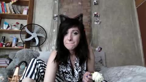 barbie_rococo online show from 05/17/26, 10:28