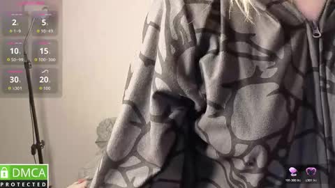 Barbie Staze online show from 01/18/26, 02:04