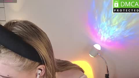 Barbie Staze online show from 04/08/26, 03:28