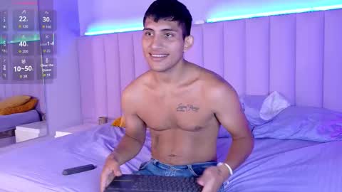 Snapshot of barbieandandru chatting on 10/14/25, 10:21 barbieandandru online show from 10/14/25, 10:21