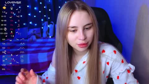 Eva online show from 12/03/24, 12:27