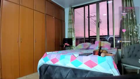 Barbiefoxx online show from 09/24/25, 08:12