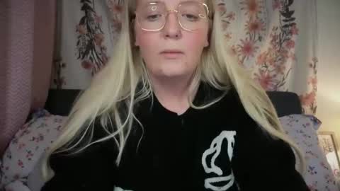 barbiegirl966 online show from 01/17/26, 09:18