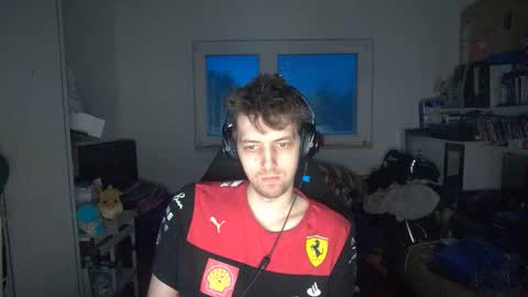 Snapshot of barca200 chatting on 01/22/25, 06:31 barca200 online show from 01/22/25, 06:31