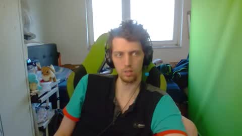 Snapshot of barca200 chatting on 03/09/25, 03:38 barca200 online show from 03/09/25, 03:38