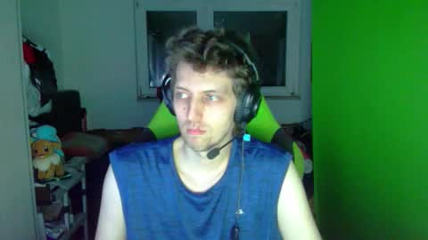 Snapshot of barca200 chatting on 10/24/25, 08:16 barca200 online show from 10/24/25, 08:16