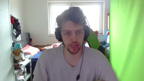 Snapshot of barca200 chatting on 11/09/25, 09:18 barca200 online show from 11/09/25, 09:18