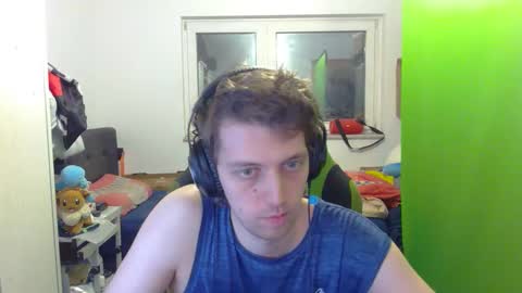 Snapshot of barca200 chatting on 11/17/25, 04:13 barca200 online show from 11/17/25, 04:13