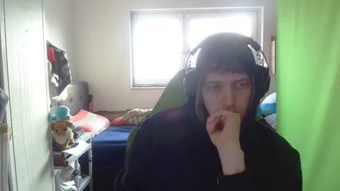 Snapshot of barca200 chatting on 11/22/25, 07:51 barca200 online show from 11/22/25, 07:51